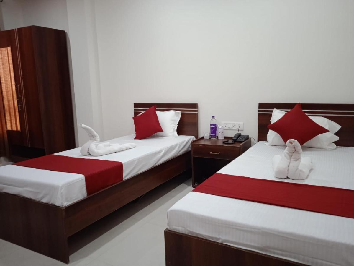 Hotel Haren Grand Γουβαχάτι Εξωτερικό φωτογραφία